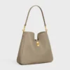 Bolso Camille 16 Soft mediano en piel de becerro lisa Bolso Camille 16 Soft mediano en piel de becerro lisa
