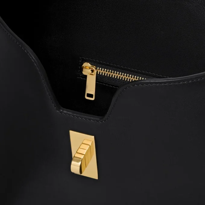 Bolso Camille 16 Soft mediano en piel de becerro lisa Bolso Camille 16 Soft mediano en piel de becerro lisa
