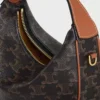Bolso Celine Lulu para adolescente en Triomphe Canvas y piel de becerro Bolso Celine Lulu para adolescente en Triomphe Canvas y piel de becerro