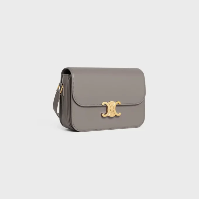 Bolso Classique Triomphe en piel de becerro brillante Bolso Classique Triomphe en piel de becerro brillante