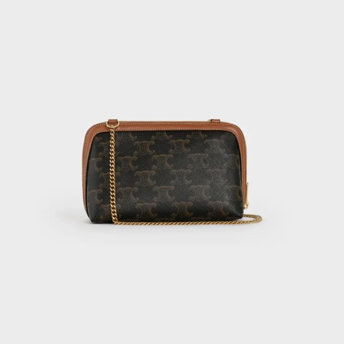 Bolso de mano con cadena en Triomphe Canvas y piel de cordero