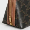 Bolso de mano con cadena en Triomphe Canvas y piel de cordero