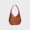 Bolso HeloïSe mediano en piel de becerro granulada y flexible Bolso HeloïSe mediano en piel de becerro granulada y flexible