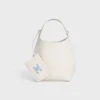 Bolso Hobo pequeño en piel de becerro lisa y flexible Bolso Hobo pequeño en piel de becerro lisa y flexible