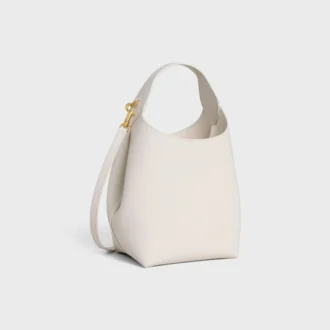 Bolso Hobo pequeño en piel de becerro lisa y flexible