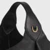 Bolso Hobo pequeño en piel de becerro lisa y flexible Bolso Hobo pequeño en piel de becerro lisa y flexible