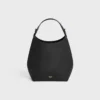 Bolso Hobo pequeño en piel de becerro lisa y flexible Bolso Hobo pequeño en piel de becerro lisa y flexible