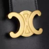 Bolso Louise mediano tipo cubo en piel de becerro lisa Bolso Louise mediano tipo cubo en piel de becerro lisa