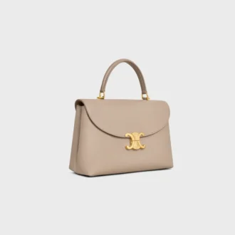 Bolso Nino mediano en piel de becerro granulada y flexible