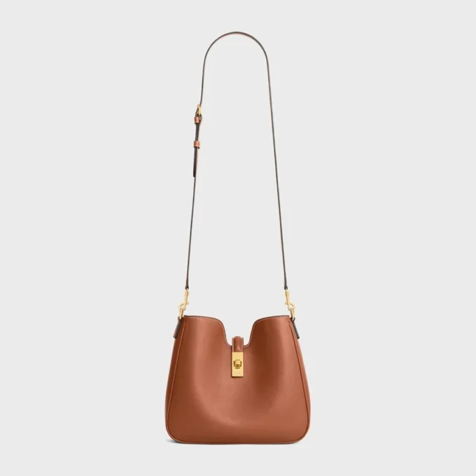 Bolso pequeño Camille Soft 16 en piel de becerro lisa Bolso pequeño Camille Soft 16 en piel de becerro lisa