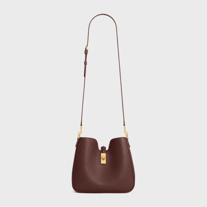 Bolso pequeño Camille Soft 16 en piel de becerro lisa Bolso pequeño Camille Soft 16 en piel de becerro lisa
