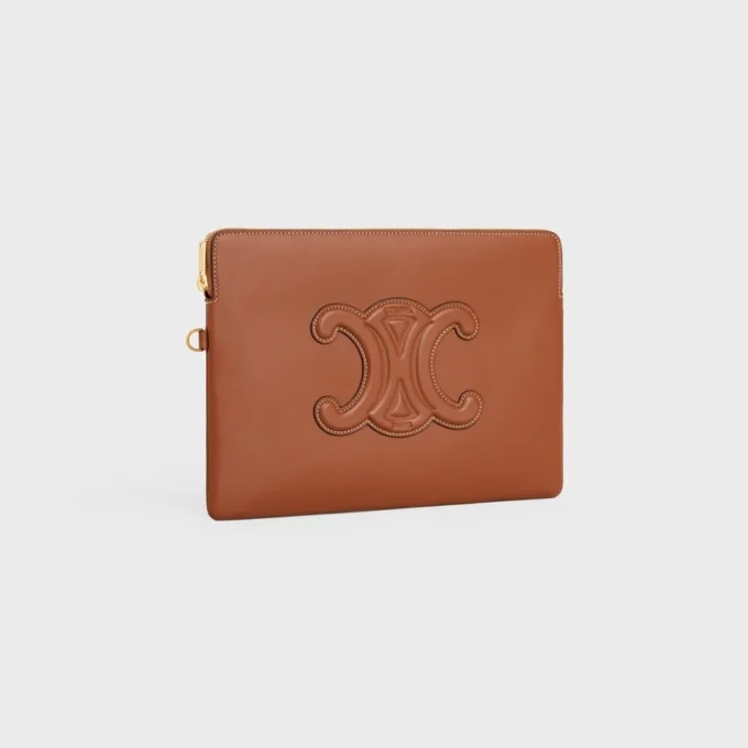 Bolso pequeño con correa Cuir Triomphe en piel de becerro lisa Bolso pequeño con correa Cuir Triomphe en piel de becerro lisa
