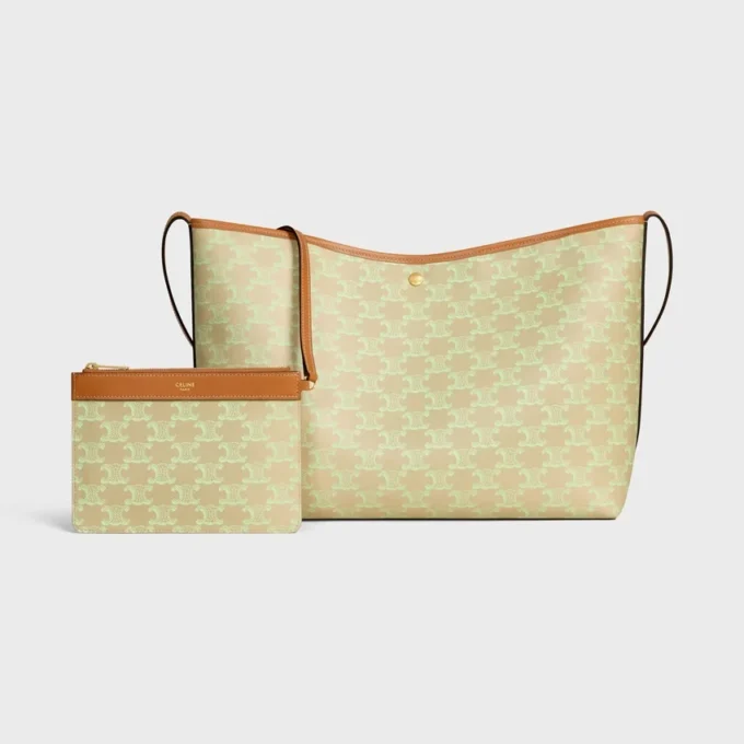 Bolso shopper blando en Triomphe Canvas y piel de becerro