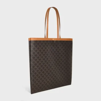 Bolso shopper grande y plano en Triomphe Canvas
