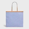Bolso shopper grande y plano en Triomphe Canvas Bolso shopper grande y plano en Triomphe Canvas