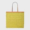 Bolso shopper grande y plano en Triomphe Canvas Bolso shopper grande y plano en Triomphe Canvas