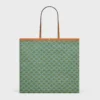 Bolso shopper grande y plano en Triomphe Canvas Bolso shopper grande y plano en Triomphe Canvas