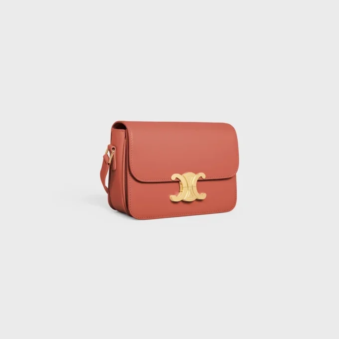 Bolso Teen Triomphe en piel de becerro brillante Bolso Teen Triomphe en piel de becerro brillante