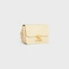 Bolso Teen Triomphe en piel de becerro brillante Bolso Teen Triomphe en piel de becerro brillante