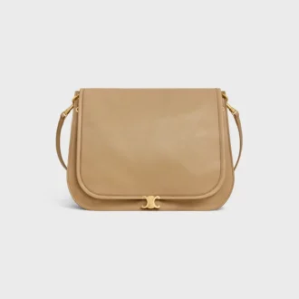 Bolso Triomphe Besace suave en piel de cordero flexible y brillante