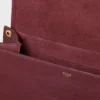 Bolso Triomphe Besace suave en piel de cordero flexible y brillante Bolso Triomphe Besace suave en piel de cordero flexible y brillante