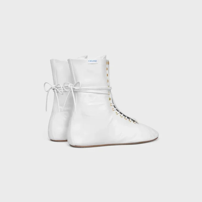 Botas de cordones de caña alta «Ballet» en piel de cordero