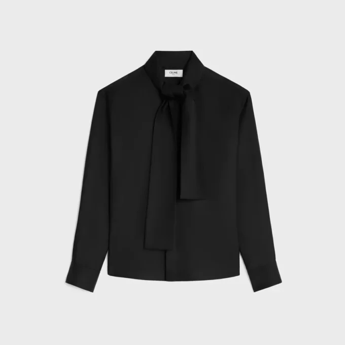 Camisa Lavalliere en sarga de seda Camisa Lavalliere en sarga de seda