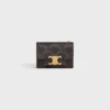 Cartera compacta con monedero Triomphe Canvas Cartera compacta con monedero Triomphe Canvas
