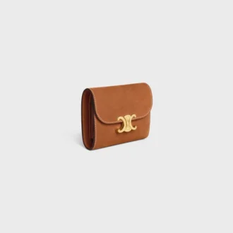 Cartera pequeña con solapa Triomphe en piel de becerro nobuk