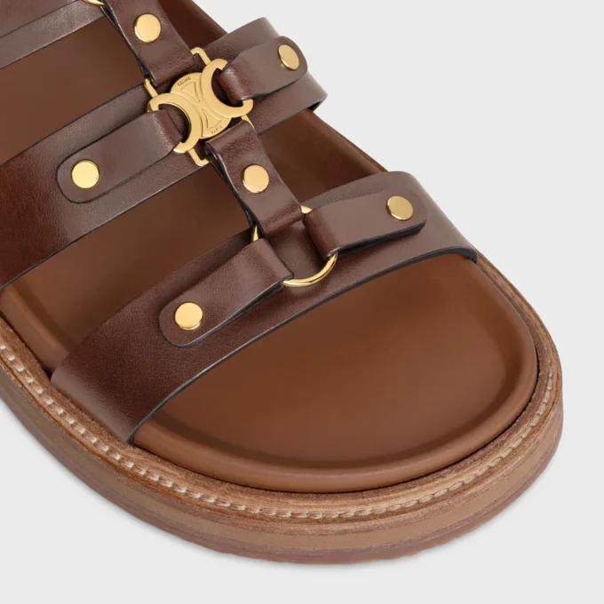 CELINE – Tippi Slide en piel de becerro – Curtido vegetal