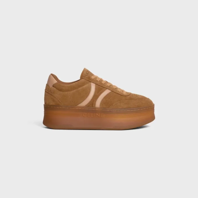 CELINE – Zapatillas con suela de cuña y detalle «Triomphe» en la parte trasera, confeccionadas en ante y piel de becerro