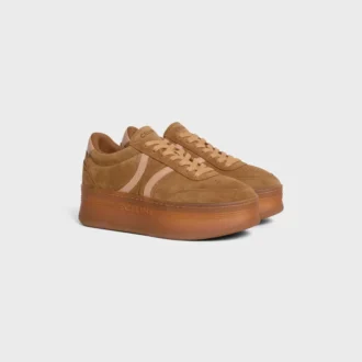 CELINE – Zapatillas con suela de cuña y detalle «Triomphe» en la parte trasera, confeccionadas en ante y piel de becerro