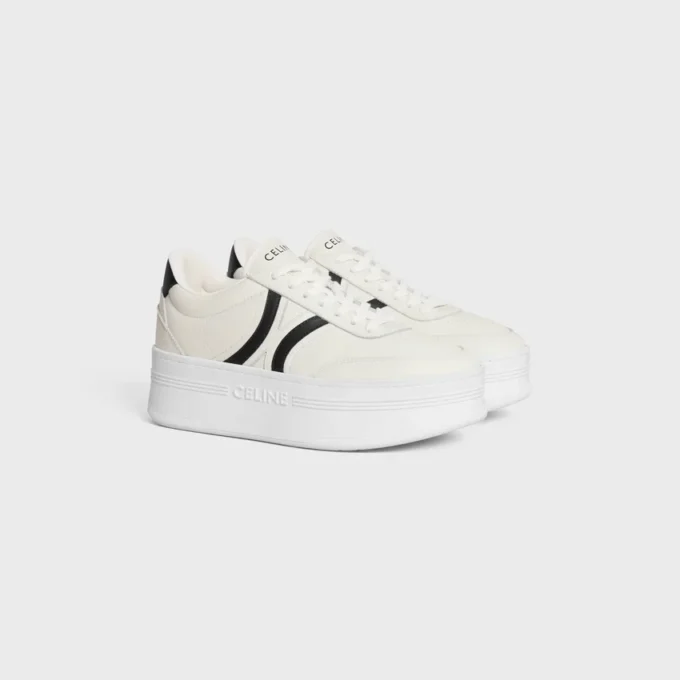 CELINE – Zapatillas con suela de cuña y detalle Triomphe en la parte trasera, en piel de becerro