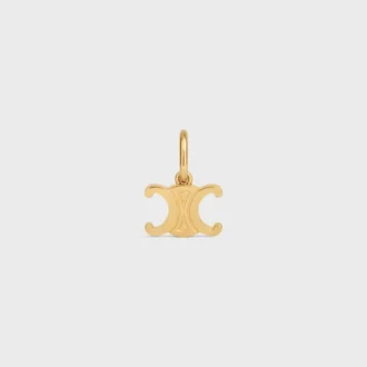 Charms Triomphe en latón con acabado dorado