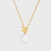 Collar Les Perles CELINE de perlas de resina y latón con acabado dorado Collar Les Perles CELINE de perlas de resina y latón con acabado dorado