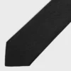 Corbata de seda satinada Corbata de seda satinada