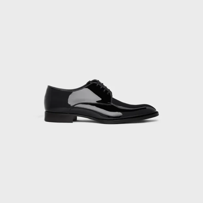 Derby Tuxedo de CELINE en piel de becerro charol Derby Tuxedo de CELINE en piel de becerro charol