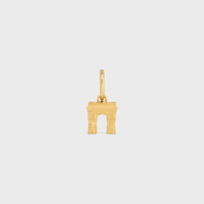 Dije Arco de Triomphe en latón con acabado dorado Dije Arco de Triomphe en latón con acabado dorado