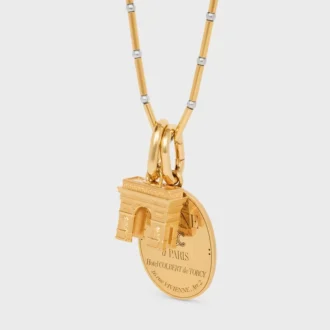 Charms CELINE Medalla de latón con acabado dorado