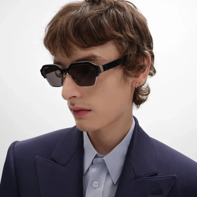 Gafas de sol con montura negra 63 de acetato y metal Gafas de sol con montura negra 63 de acetato y metal