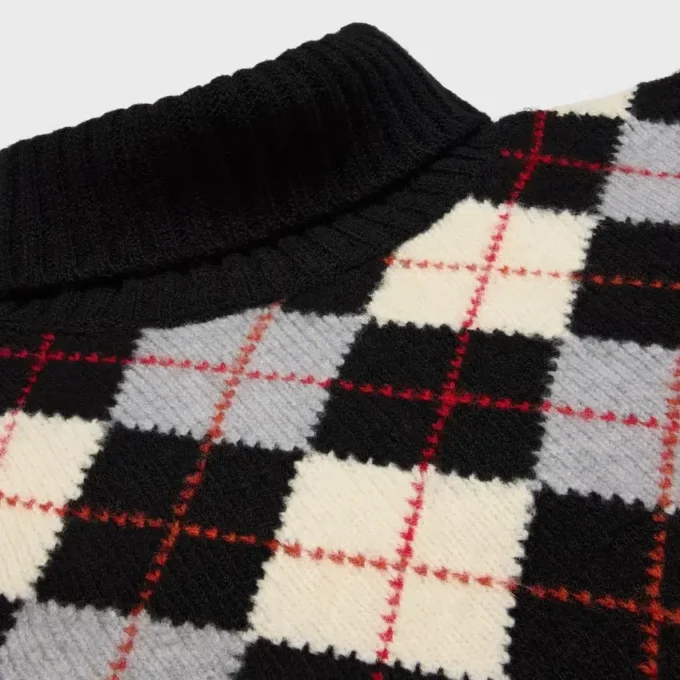Jersey de cuello alto de lana con diseño Argyle Jersey de cuello alto de lana con diseño Argyle