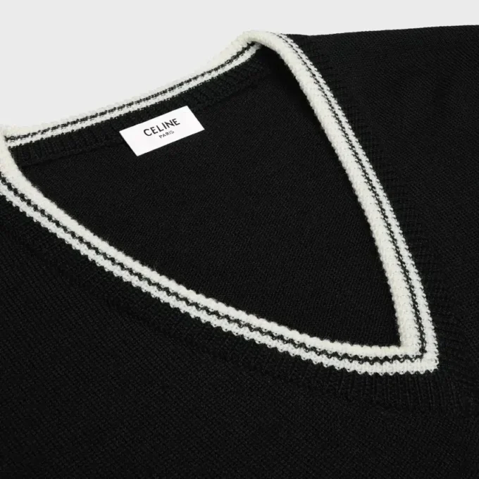 Jersey de cuello en V Triomphe de lana Jersey de cuello en V Triomphe de lana