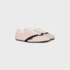 Las zapatillas planas en grosgrain, terciopelo, ante de cabra y piel de cordero