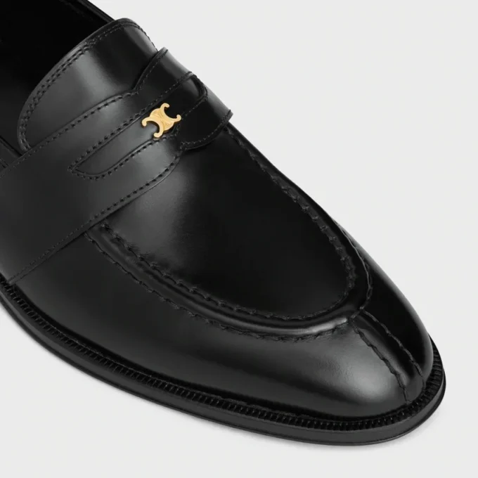 Mocasines Malaquais en piel de toro pulida Mocasines Malaquais en piel de toro pulida