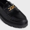 Mocasines Margaret con Triomphe en piel de toro pulida Mocasines Margaret con Triomphe en piel de toro pulida