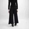 Pantalones Docks de gabardina de lana Pantalones Docks de gabardina de lana