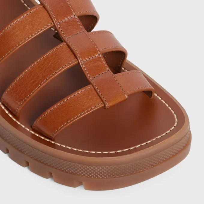 Sandalias CELINE Clea Triomphe en piel de becerro – Curtido vegetal Sandalias CELINE Clea Triomphe en piel de becerro – Curtido vegetal