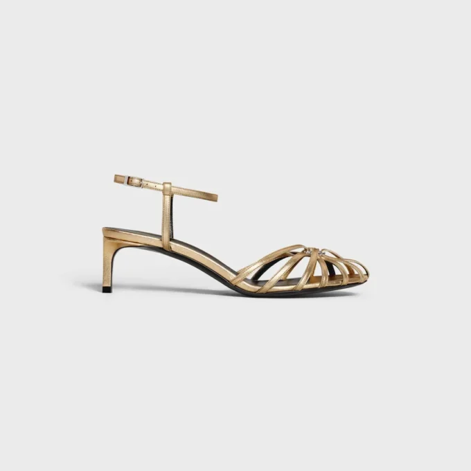 Sandalias CELINE Triomphe en piel de cordero laminada Sandalias CELINE Triomphe en piel de cordero laminada
