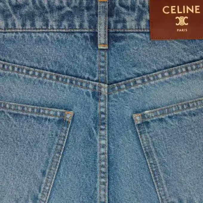 Vaqueros acampanados 001 en denim Vaqueros acampanados 001 en denim