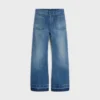 Vaqueros acampanados 002 en denim de algodón ligero Vaqueros acampanados 002 en denim de algodón ligero